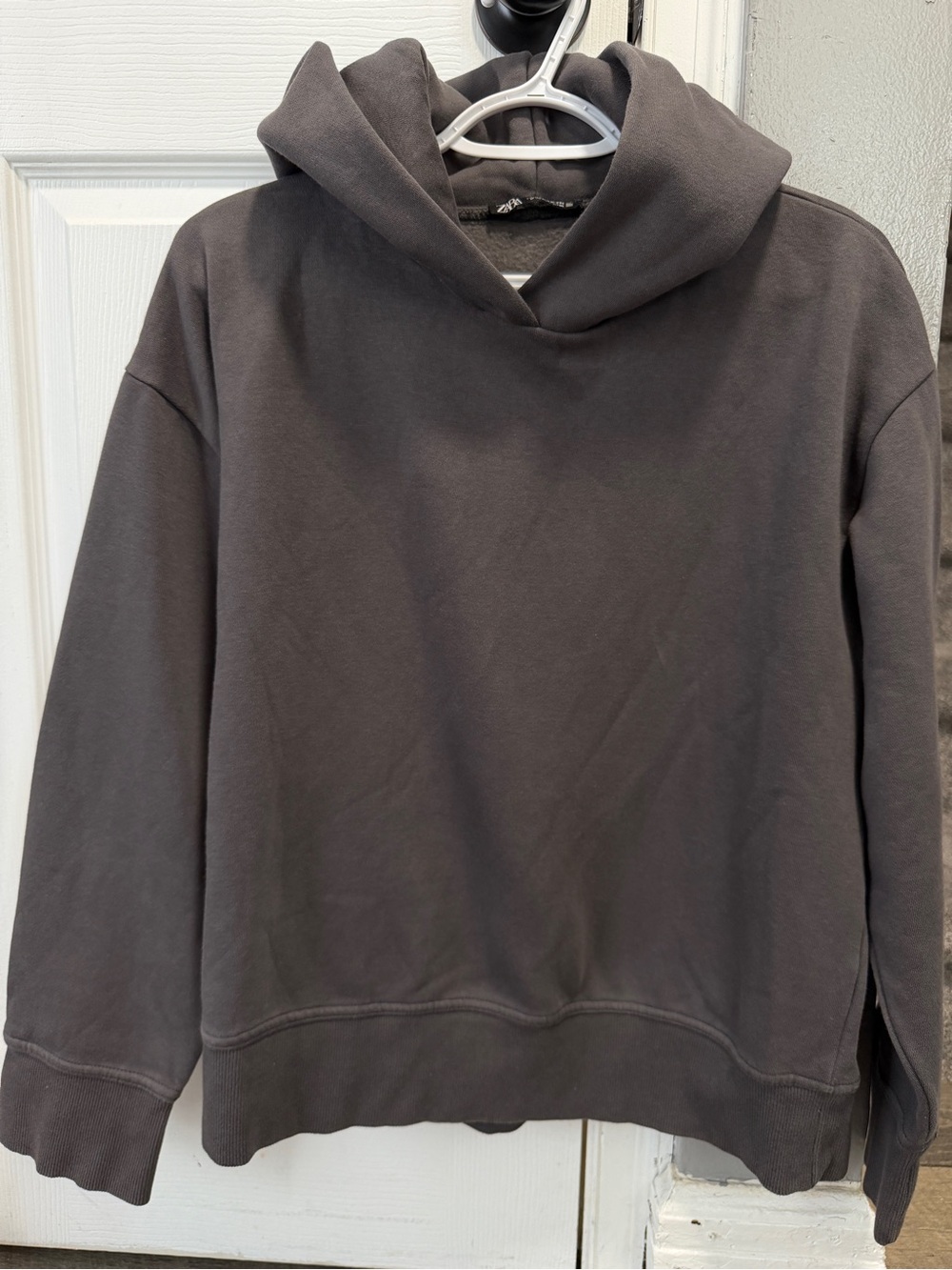 Zara Men’s Pullover Hoodie Medium